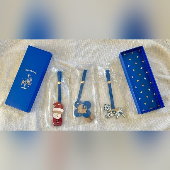 Limited Edition Louis Vuitton Carnival VIP 3 Holiday Bag Charms New In Gift Box - Picture 3 of 10